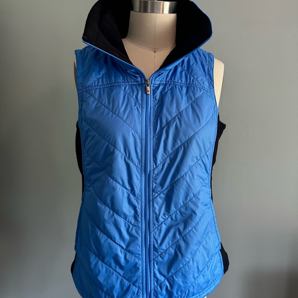 Columbia Women's Blue Quilted Vest